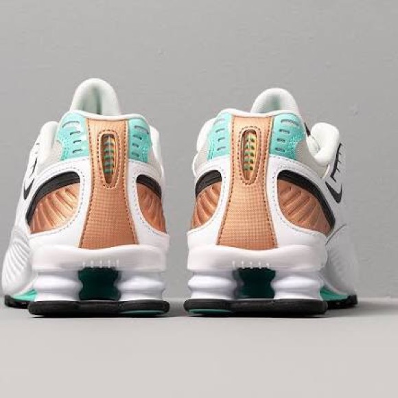 Women's Nike Shox Enigma - Picture 5 of 8